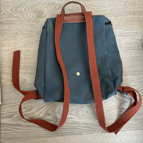 Longchamp Backpack Grey Colour - Picture 3 of 3